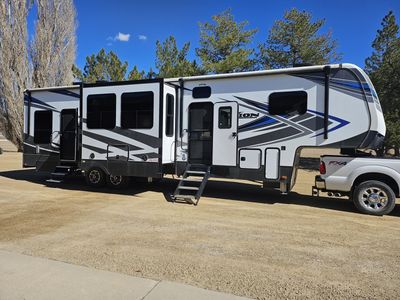 2020 Keystone Fusion RV 5th Wheel Toy Hauler