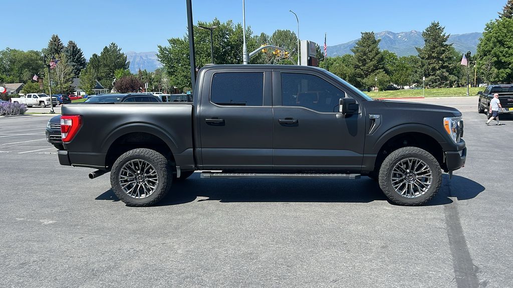 Main image 5