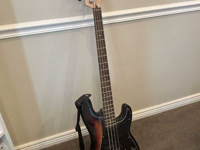 2022 Squier Precision PJ Bass & Fender Rumble 15 Amp Package - Mint Condition!