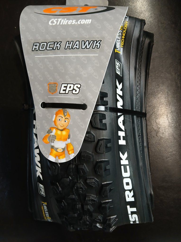 CST Rockhawk 29" x 2.4" EPS TLR