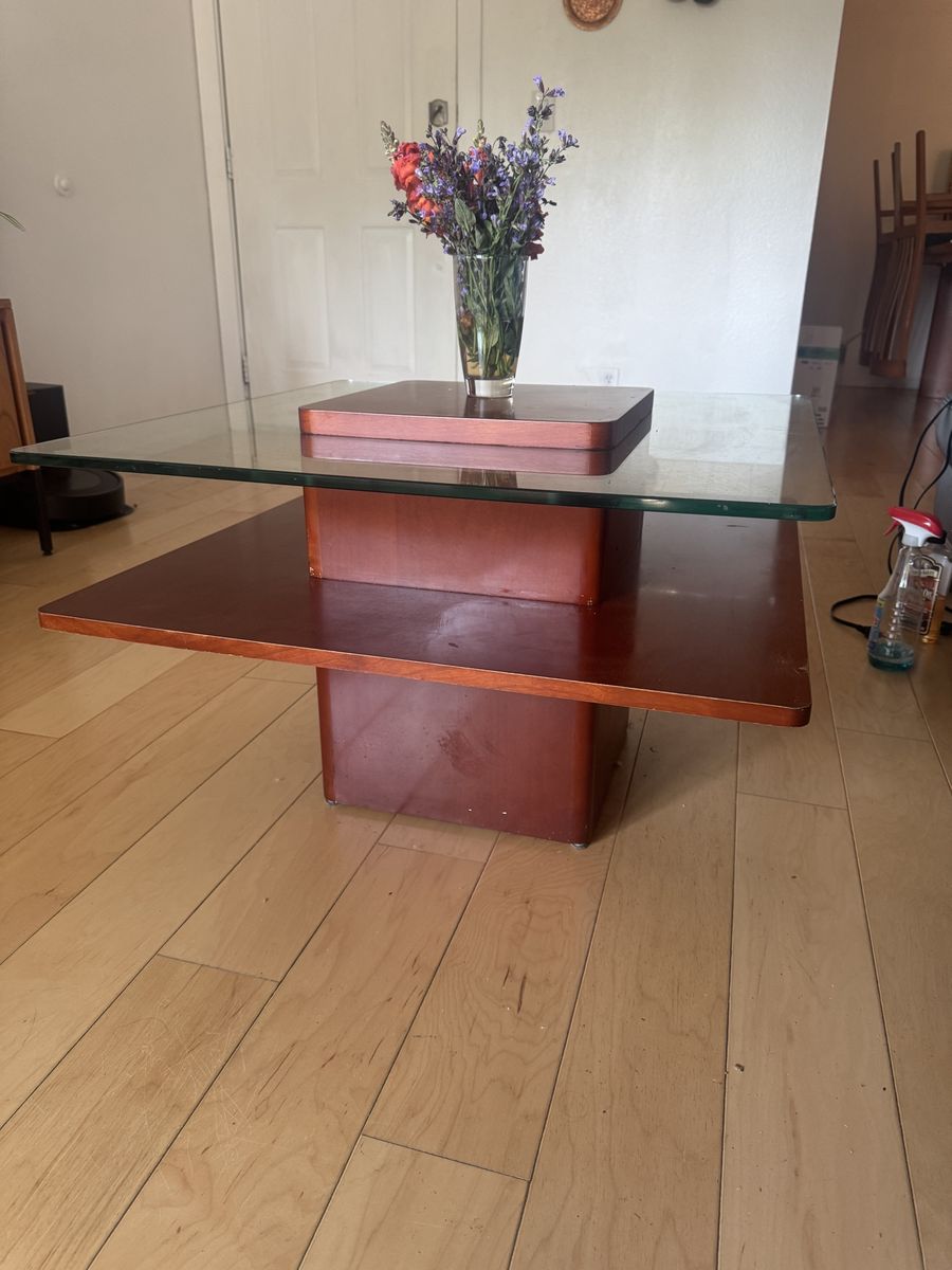 Main image 2