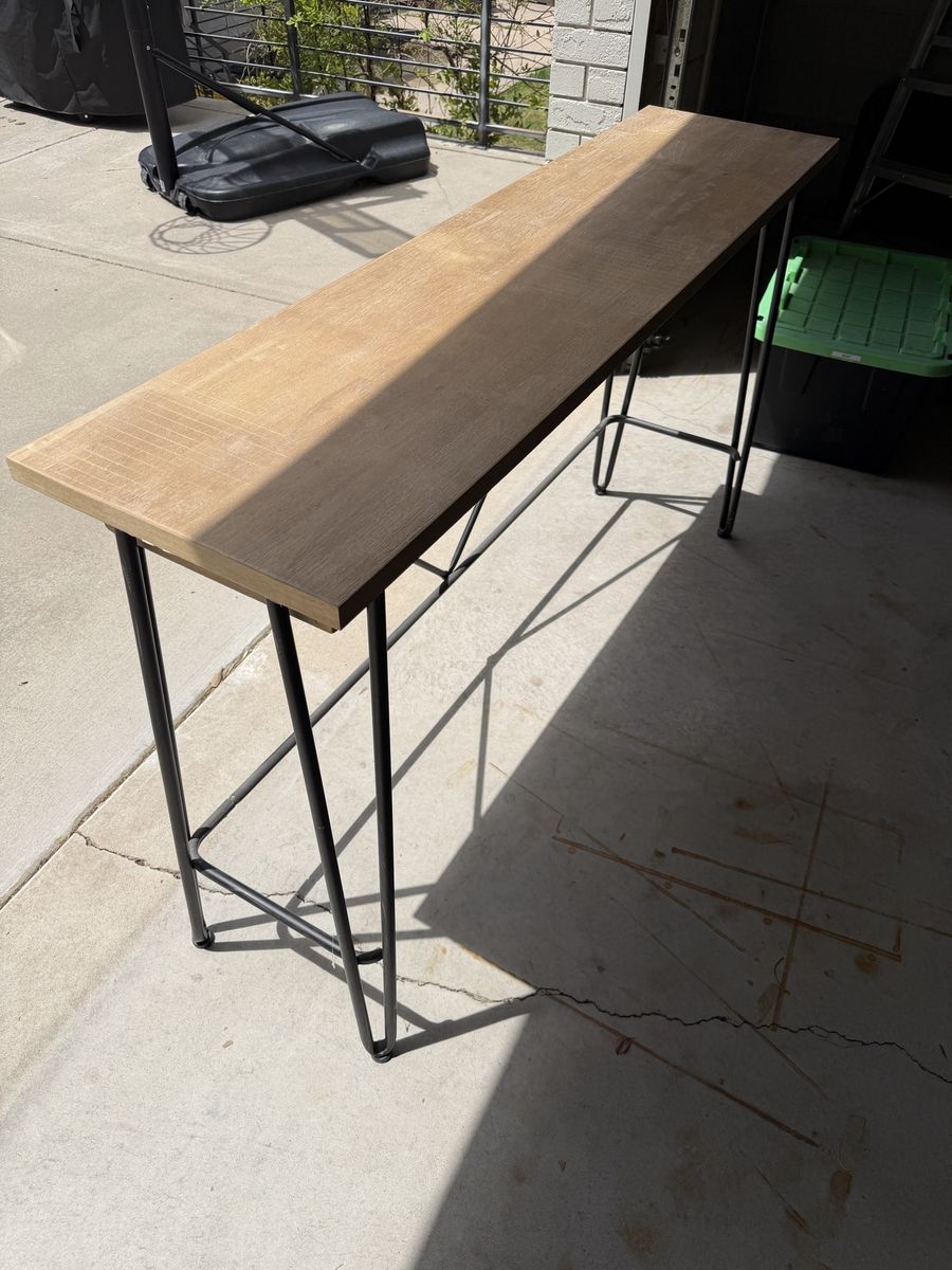 Entry console table
