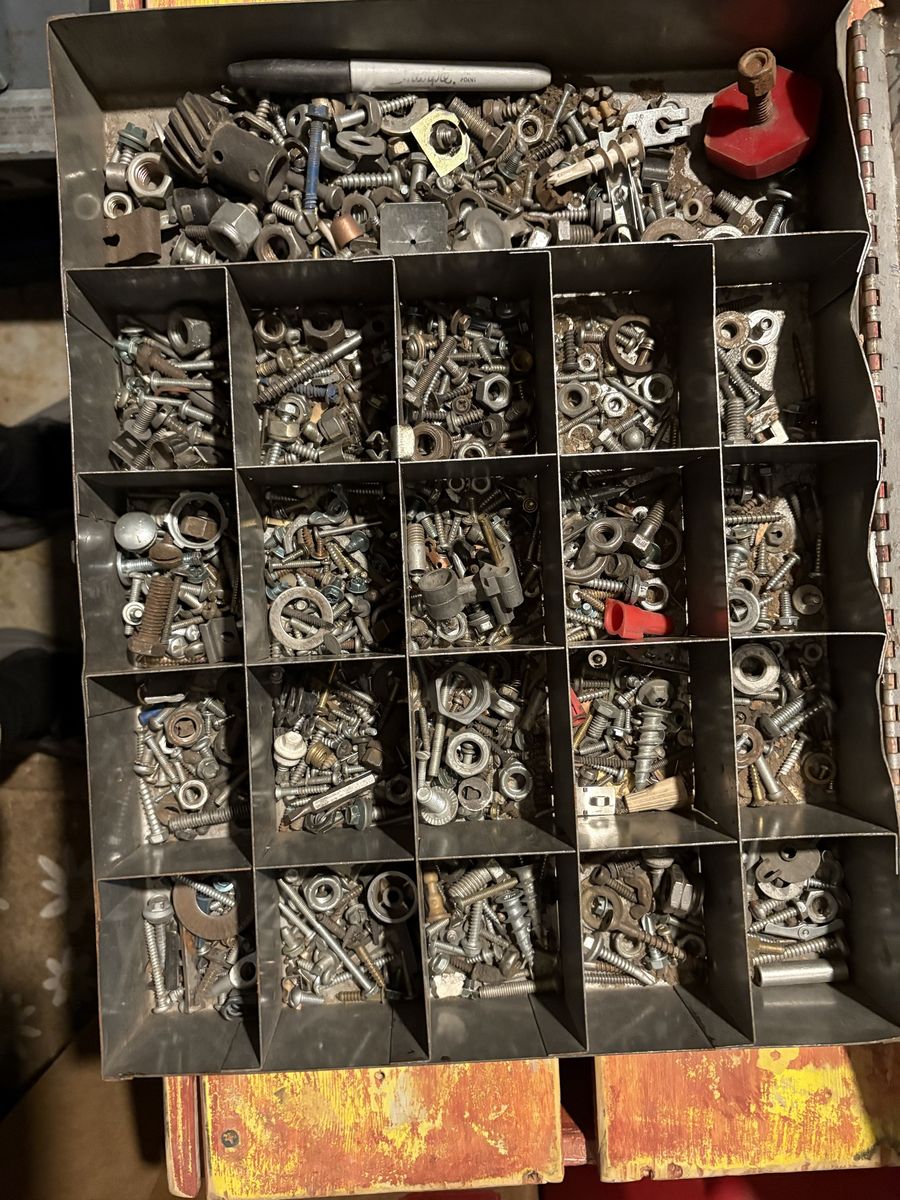 8 different storage box’s….everything included!