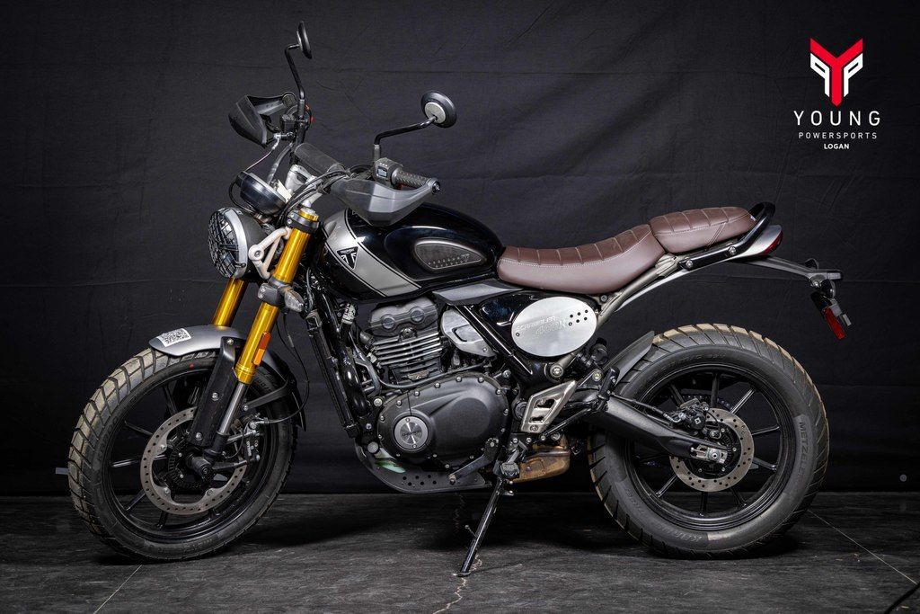 2025 Triumph Scrambler 400 X Phantom Black / Silver Ice