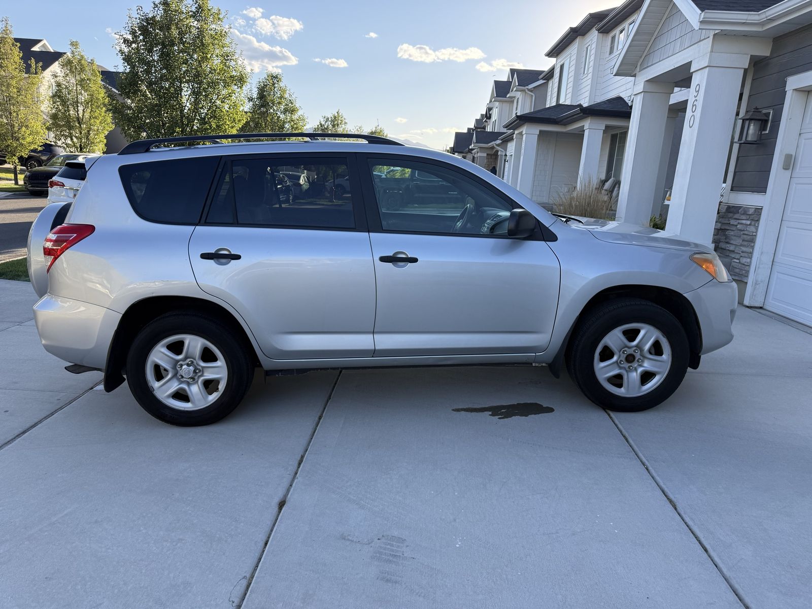 2012 Toyota RAV4 LE