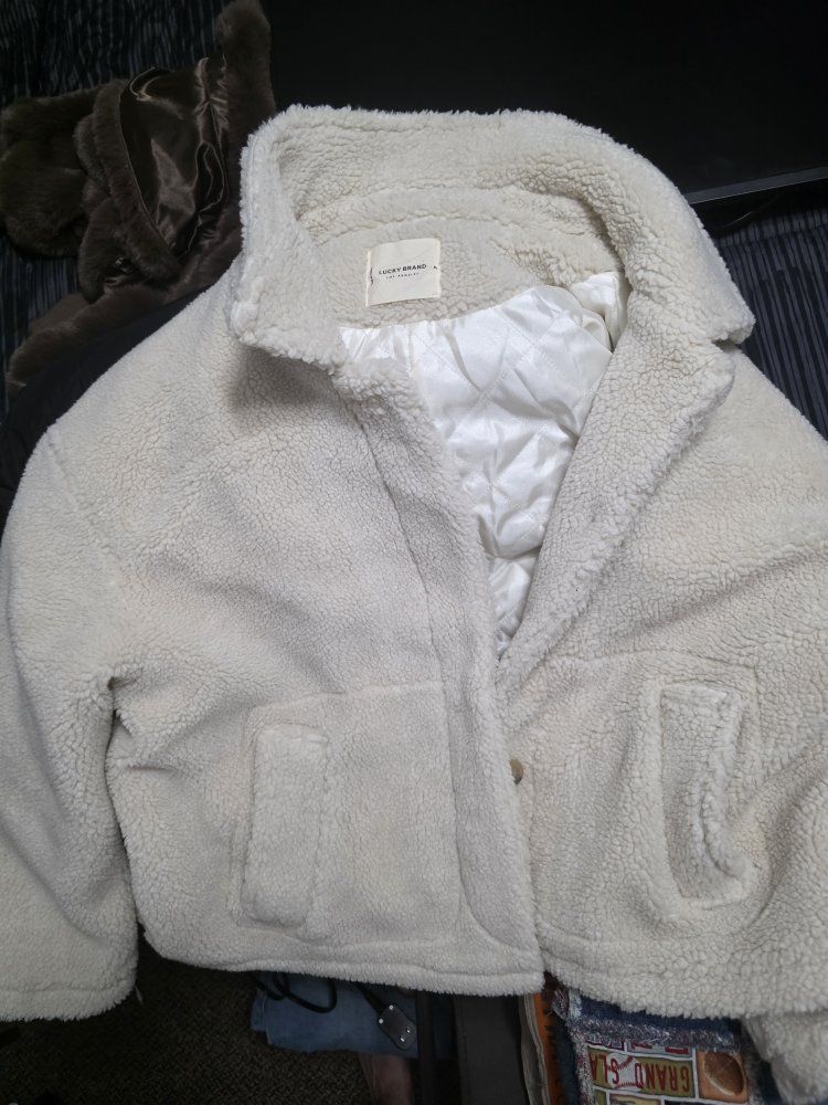 Lucky Brand White Sherpa Fleece Jacket Size XL