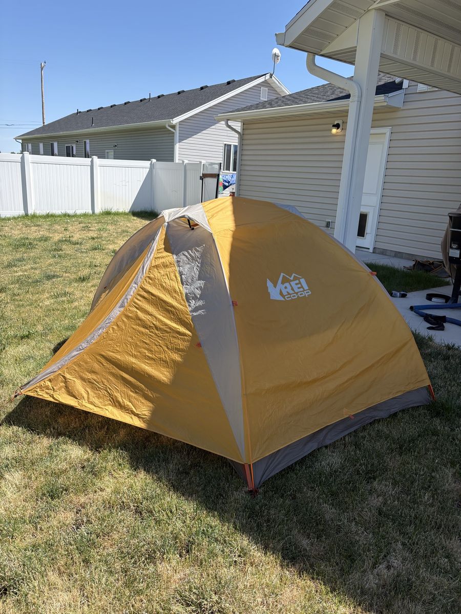 Large 2 Person Backpacking Tent: REI Half Dome 2 Plus, 5 lbs