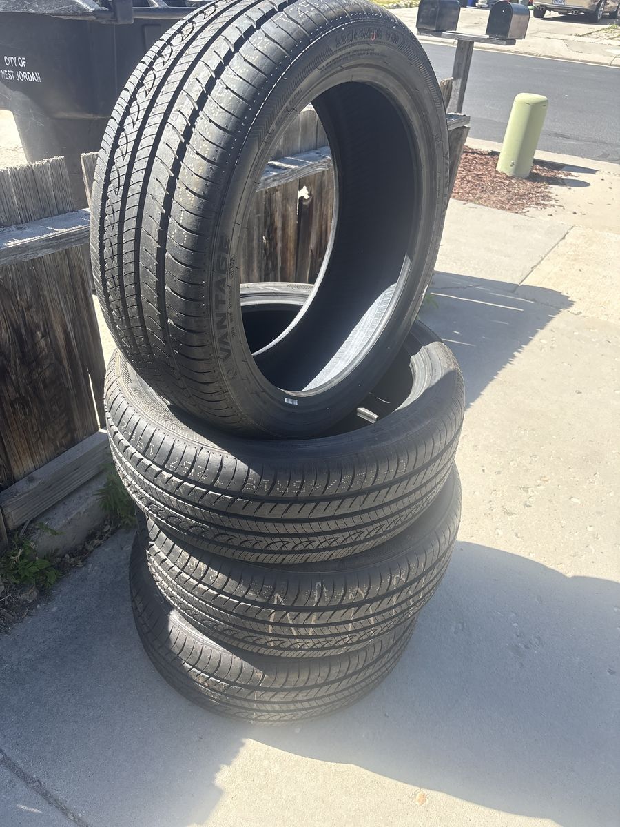 225/45r18
