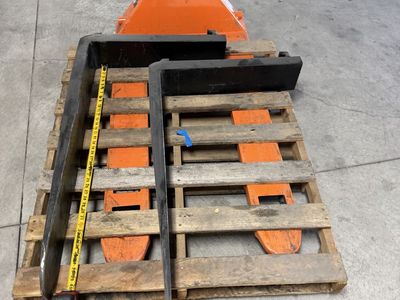 Forklift forks