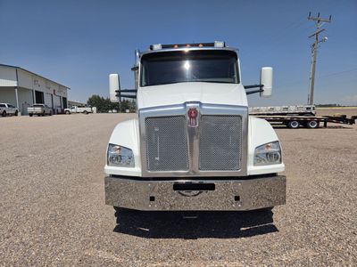 2016 KENWORTH T880