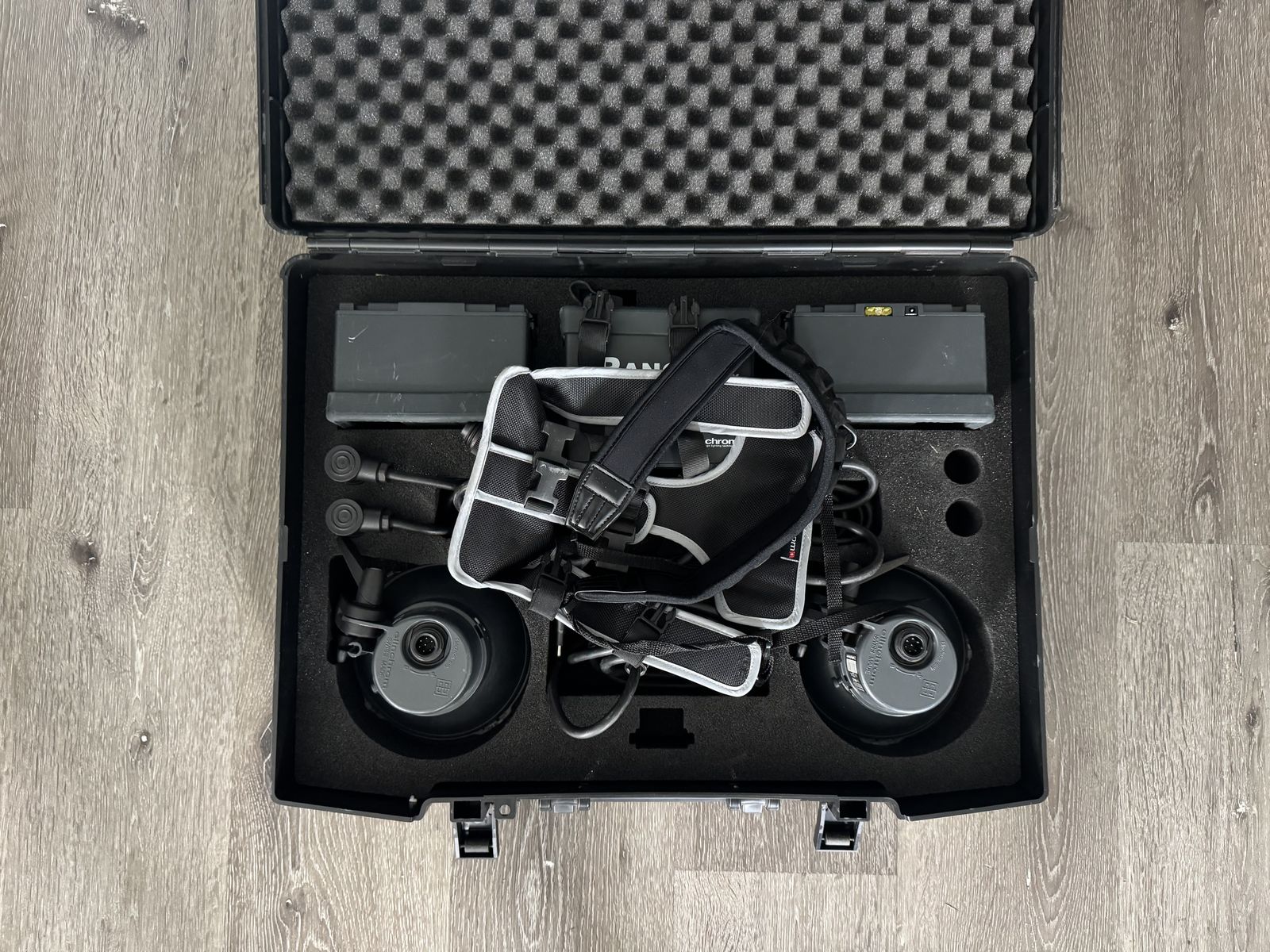 Main image 6