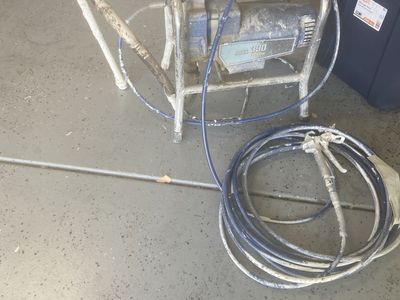 Graco Nova 390 PC Stand Airless Paint Sprayer - Good Condition, Ready for Projects