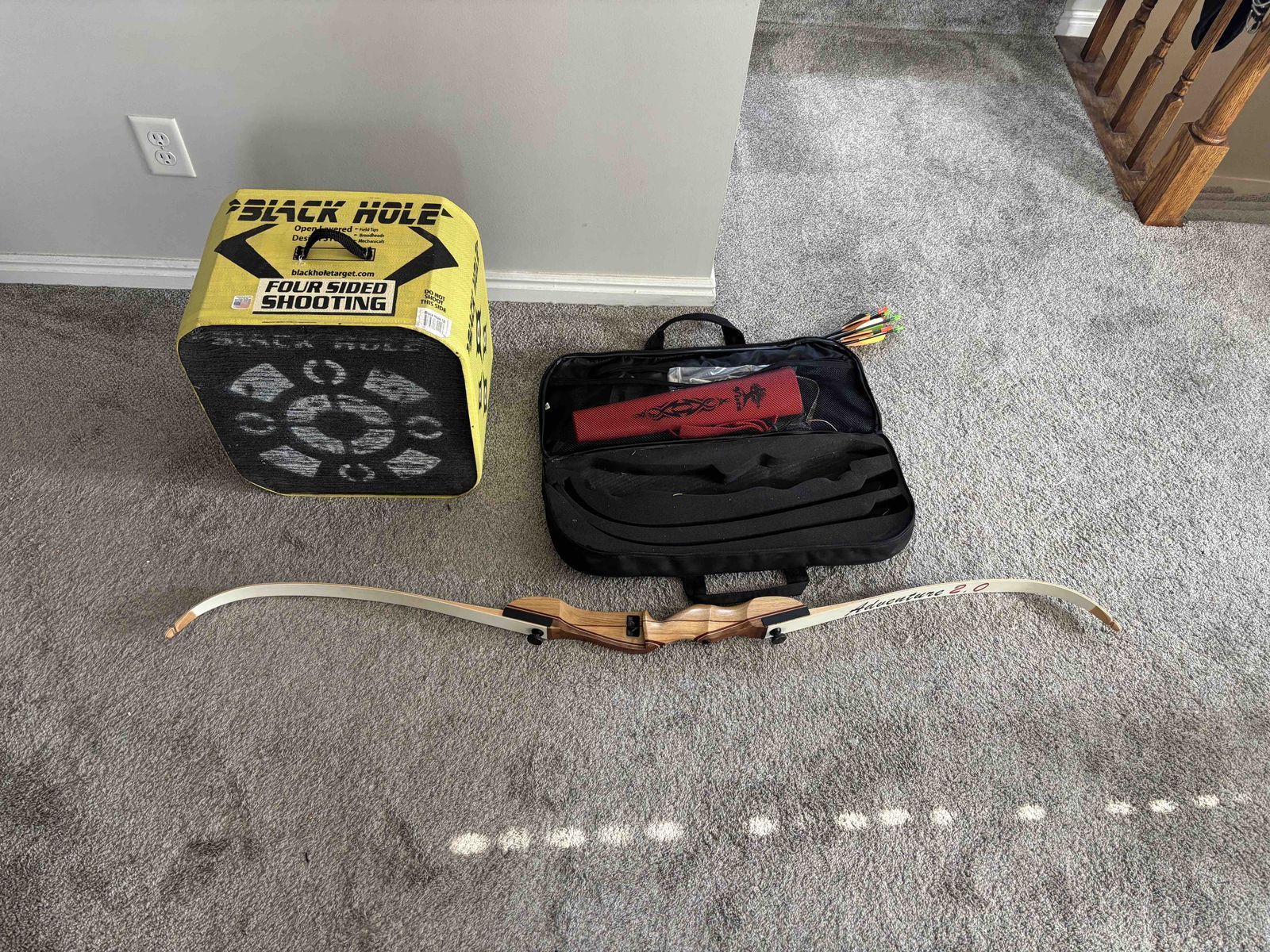 OMP Adventure 2.0 Beginner Archery Set 20LB 62" Right Handed