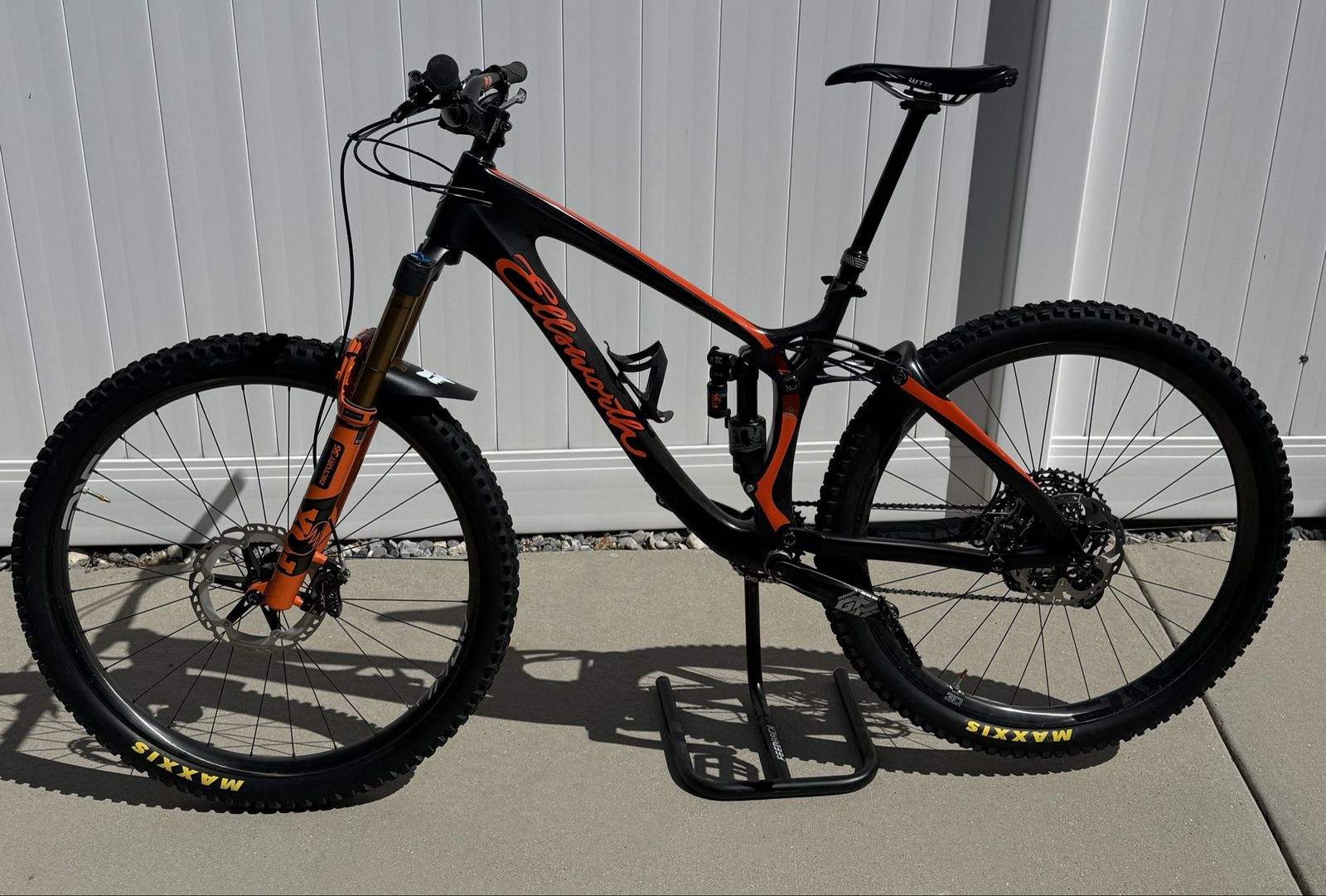 Ellsworth 25th anniversary mountain bike