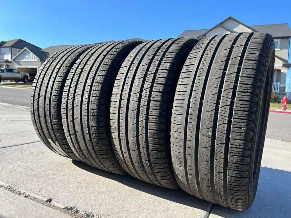 265/50R19 pirelli scorpion all season tires