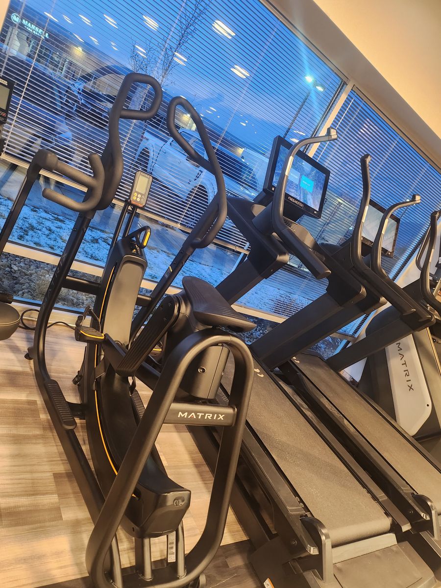 Hybrid Elliptical - Matrix S-Force Performance Trainer