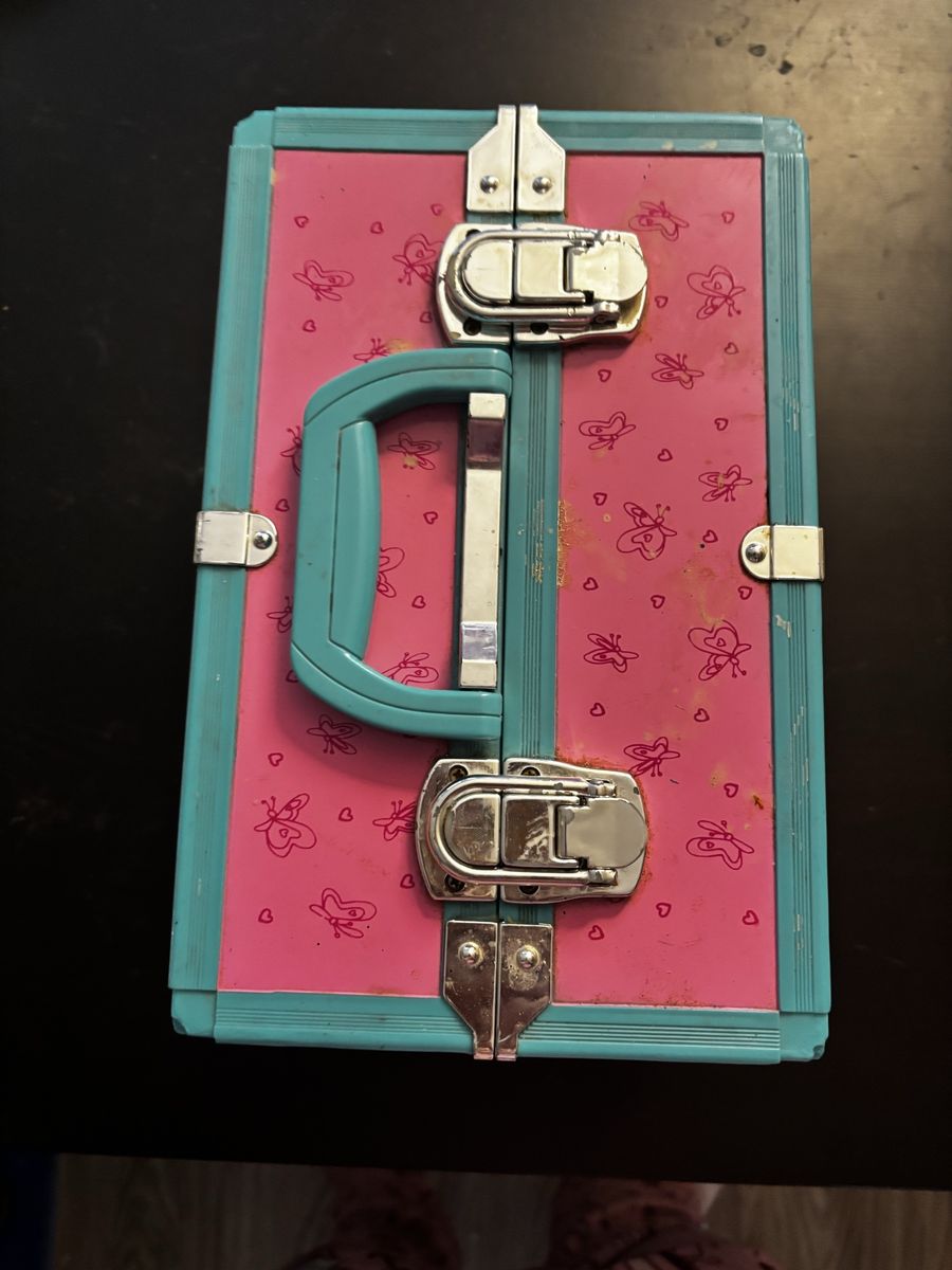 Pink & Teal Butterfly Caboodle with Latches