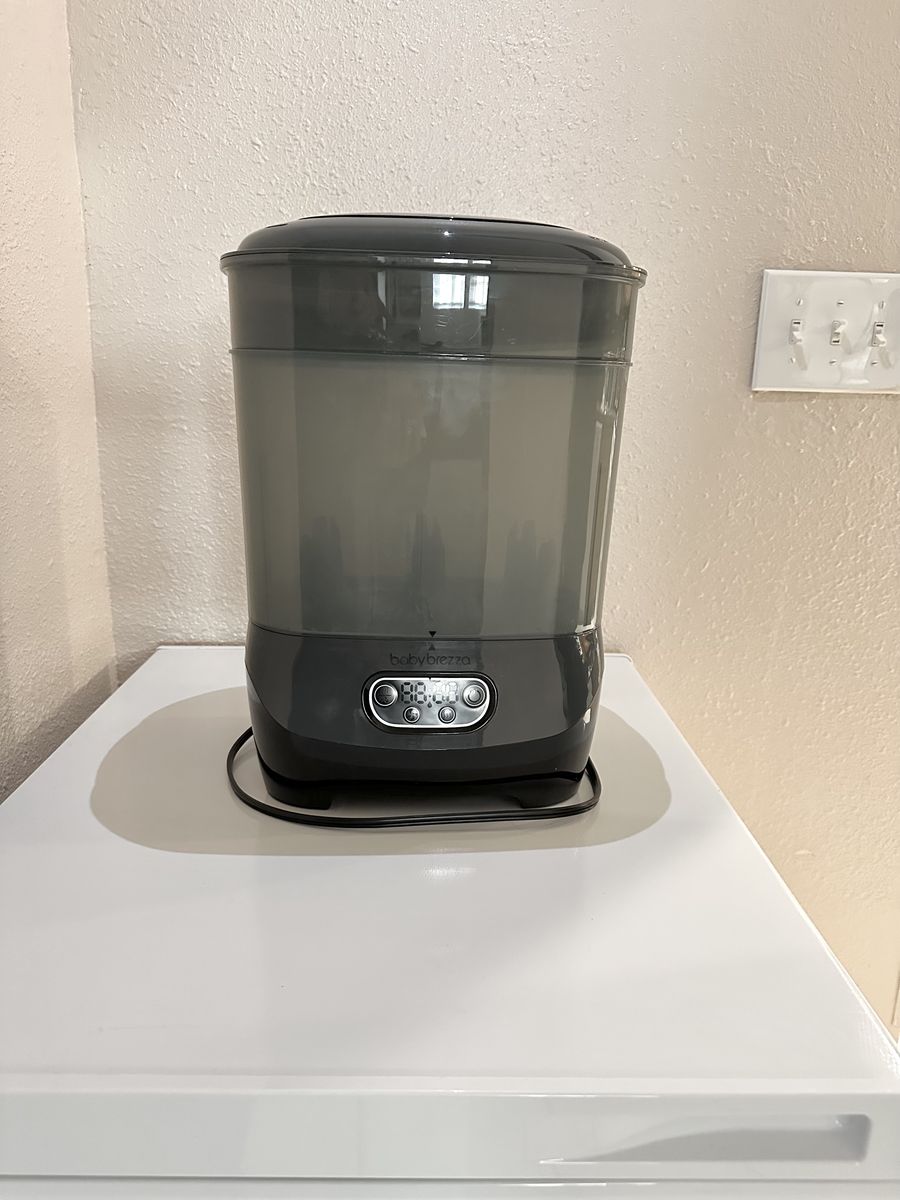 Baby Brezza Sterilizer