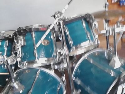 Vintage Mid-90s Tama Rockstar 5-Piece Drum Kit – Gun Metal Green (Made in Taiwan)