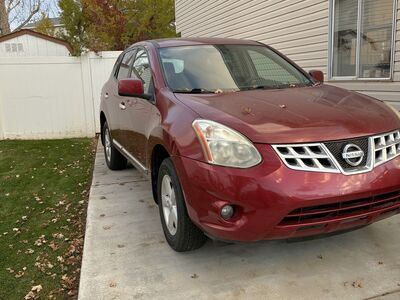2013 Nissan Rogue SV w/SL Package