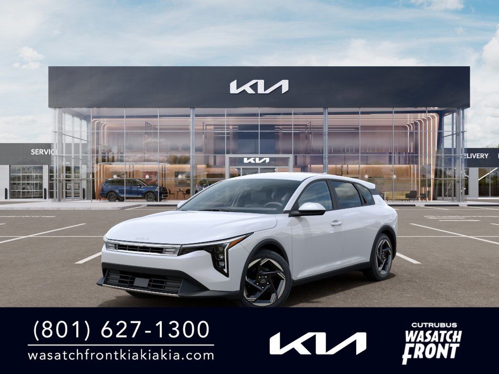 2026 Kia K4 Hatchback EX