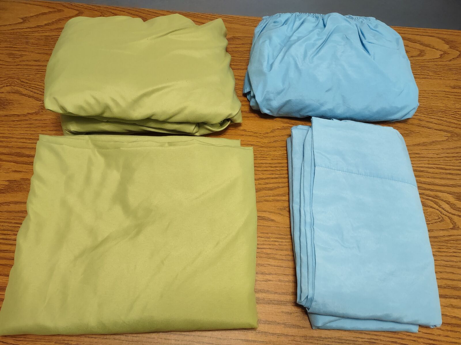 SHEETS QUEEN GREEN OR BLUE individually priced