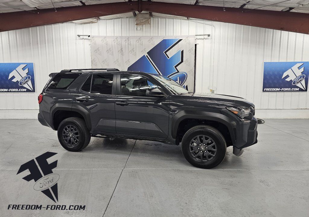 2025 Toyota 4Runner SR5