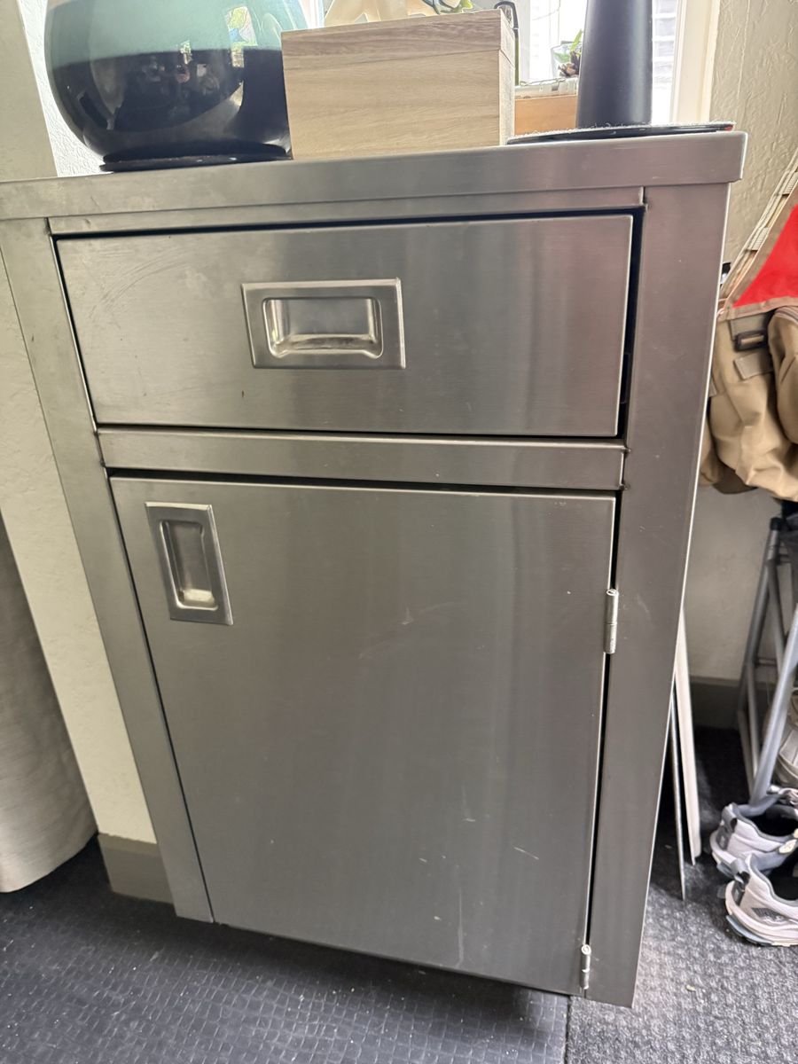 Stainless Medical Cabinet