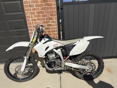 2009 YZ450F