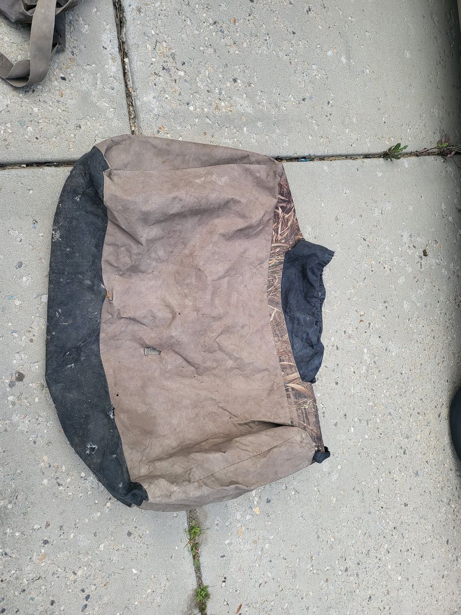 Free Decoy Bag - Ripped