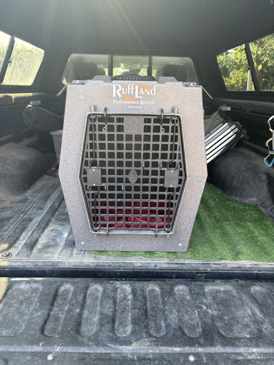 Ruffland Performance Kennel, Dog Crate