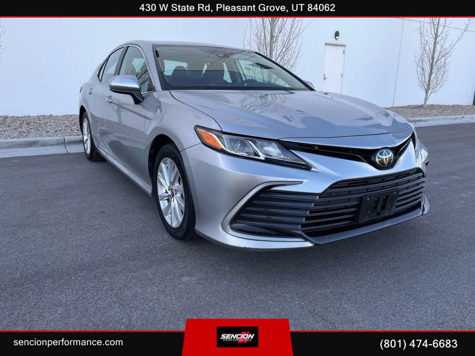 2024 Toyota Camry LE