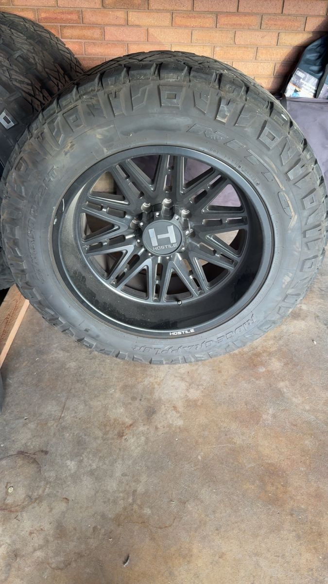 Ford 8 lug wheels and tires