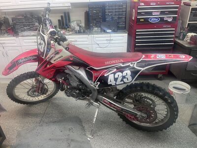 2012 Crf 450 Honda Dirtbike Ready For Riding