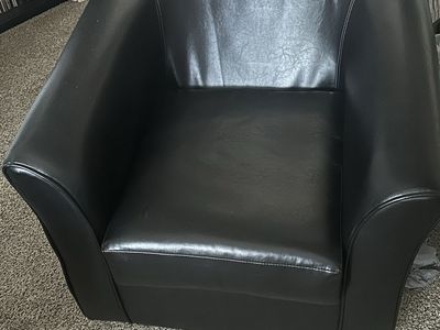 2-Swivel Barrel Chairs
