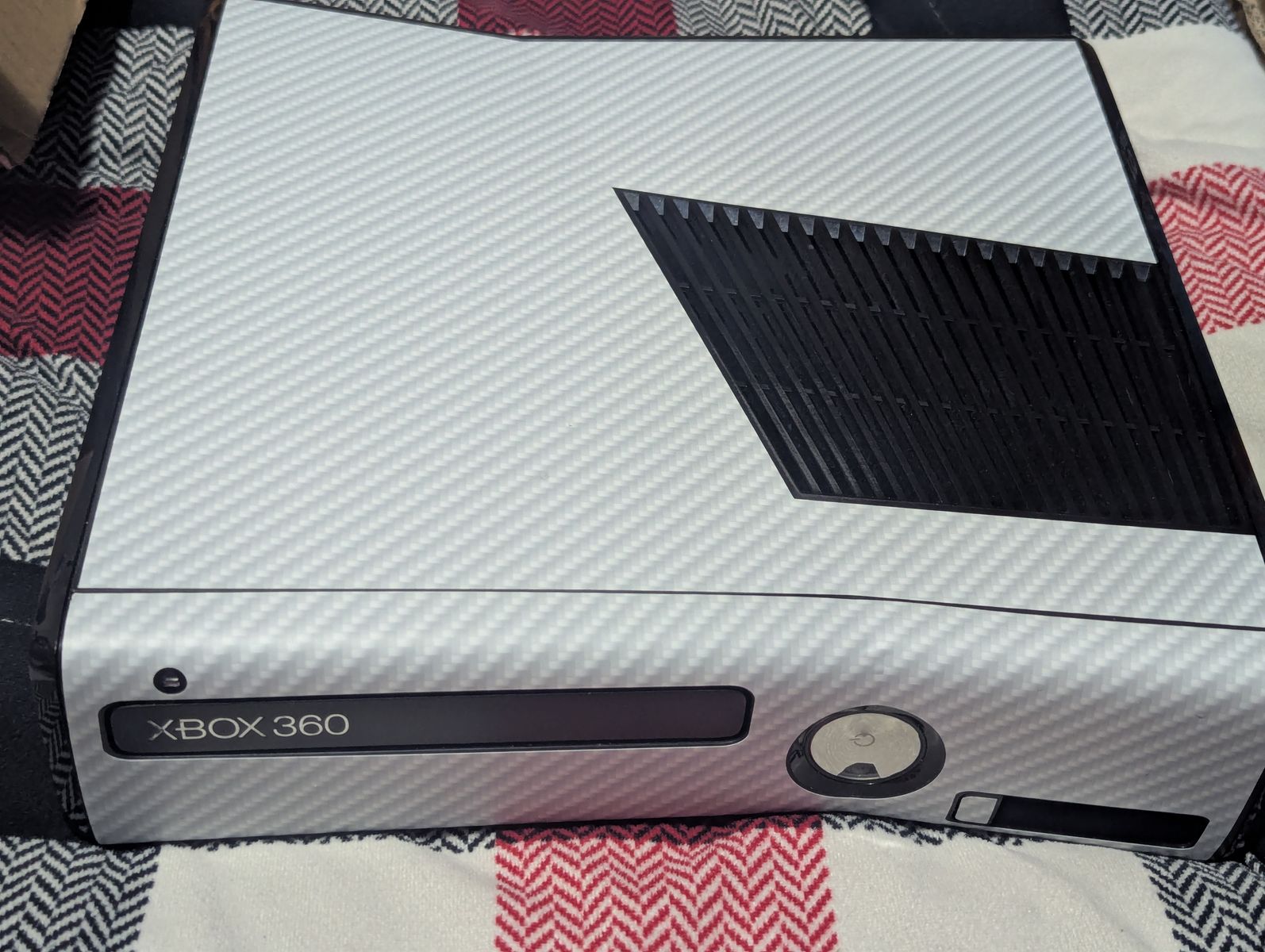 Custom Xbox 360 Slim 500GB