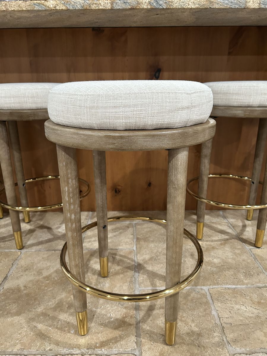 26’’ Rustic Backless Bar Stools with Metal Gold Footrest Counter Height Barstools Set of 4