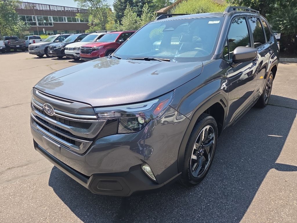 2025 Subaru Forester Premium Hybrid
