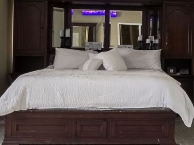 King Size bedroom set with dresser and mirror