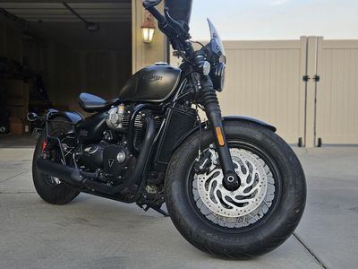 2020 Triumph Bonneville Bobber Black