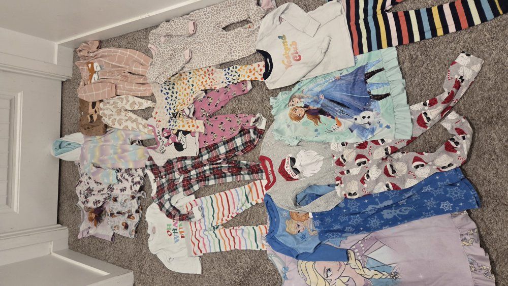 Toddler girl pj bundle 3T - 15 pjs