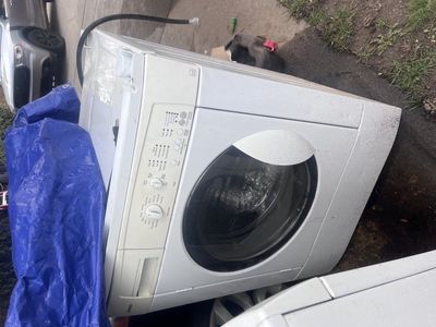 stackable w/d (standard/electric)