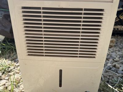 Perfect Aire Portable Dehumidifier White