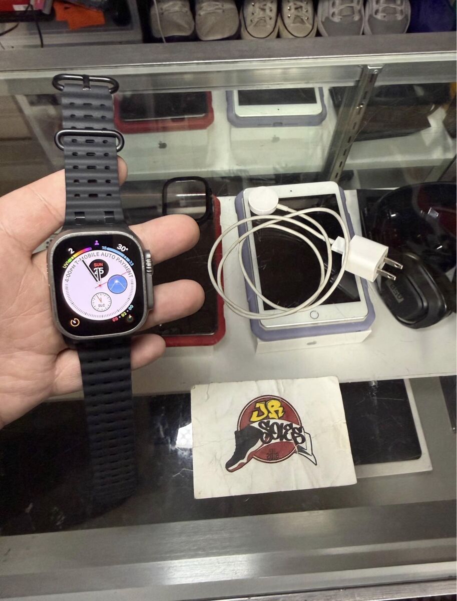 Apple Watch Ultra 49 MM (Wifi + Cellular)