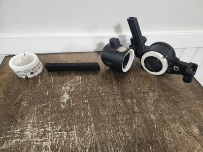 Dialed Arxos 3 pin vertical bow sight