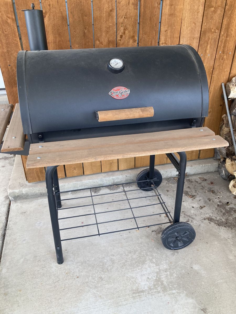 Charcoal/Wood Smoker