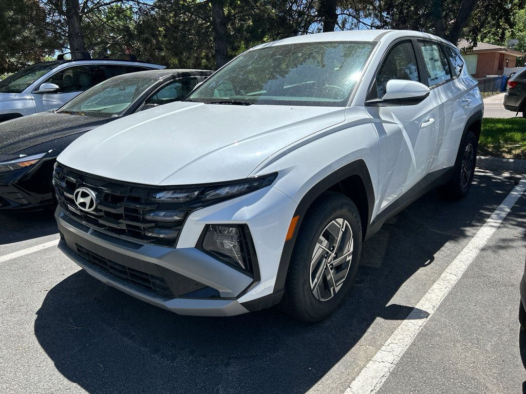 2026 Hyundai Tucson Hybrid Blue SE