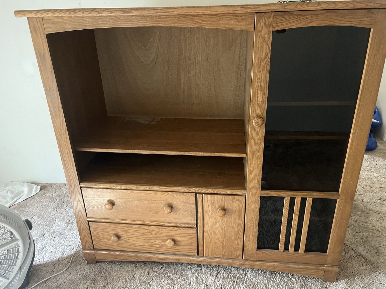 Wooden Oak Finish TV Stand Entertainment Center with Glass Door and Storage In Manti