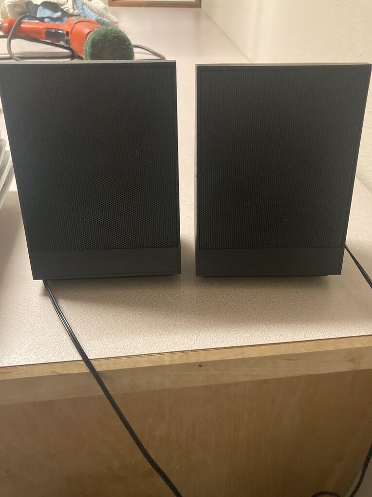 Black Computer Speakers