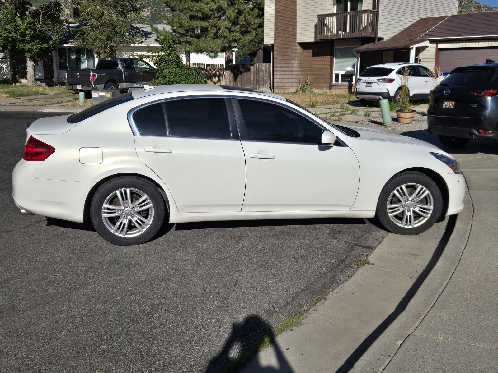 2013 Infiniti G37 x